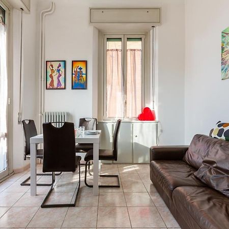 Cosy Apartment Close To Iulm University Милано Екстериор снимка